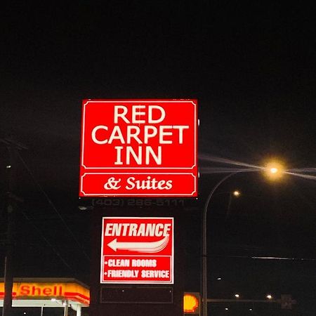 Red Carpet Inn & Suites Calgary Exterior photo